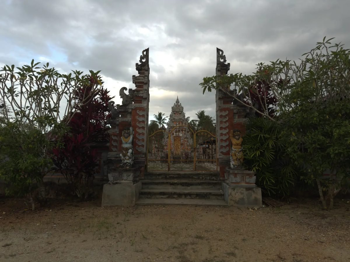 Pura Dalem